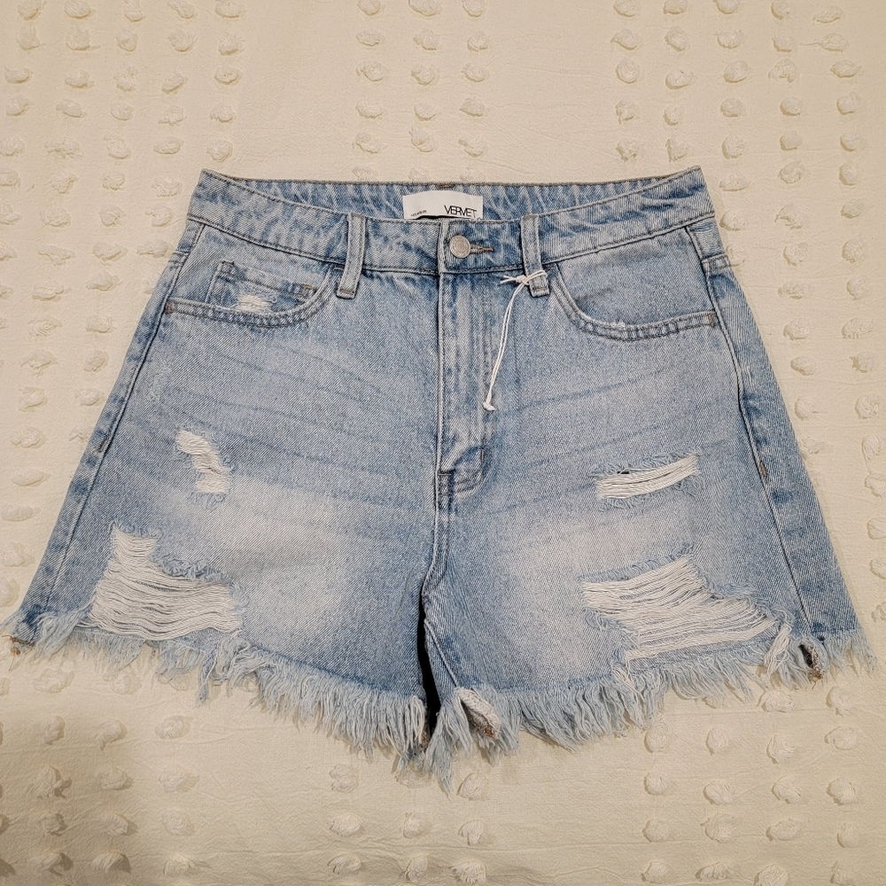 Vermet Distressed Shorts